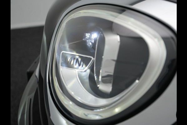 MINI Countryman 2.0 Cooper S E ALL4 Chili Plug in Hybrid 222pk PHEV | Panodak | Adaptive Cruise | Head-up Display | Carplay | LED | Lederen Sportstoelen |