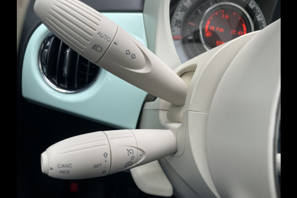 Fiat 500 0.9 TwinAir Turbo Collezione met schuif/kanteldak Airco - Cruise control - parkeersensor achter - Navigatie - Panoramadak - Schuif/kantel dak - Mistlampen voor - Licht metalen velgen 16 inch - Stuur multifunctioneel - Radio - Bluetooth - Sta