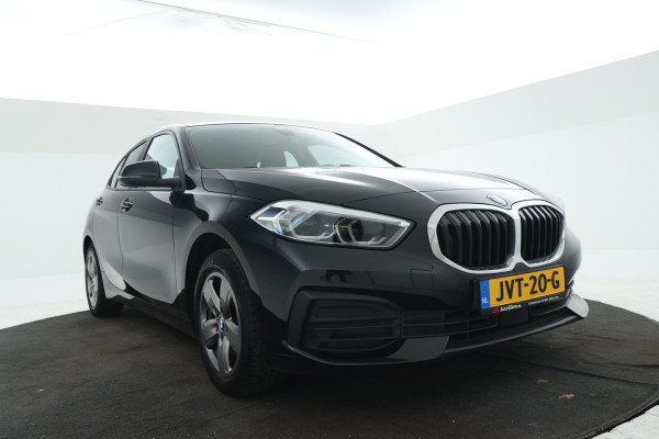 BMW 1-serie 116d High Executive 5 Deurs hb, Navigatie, Climate