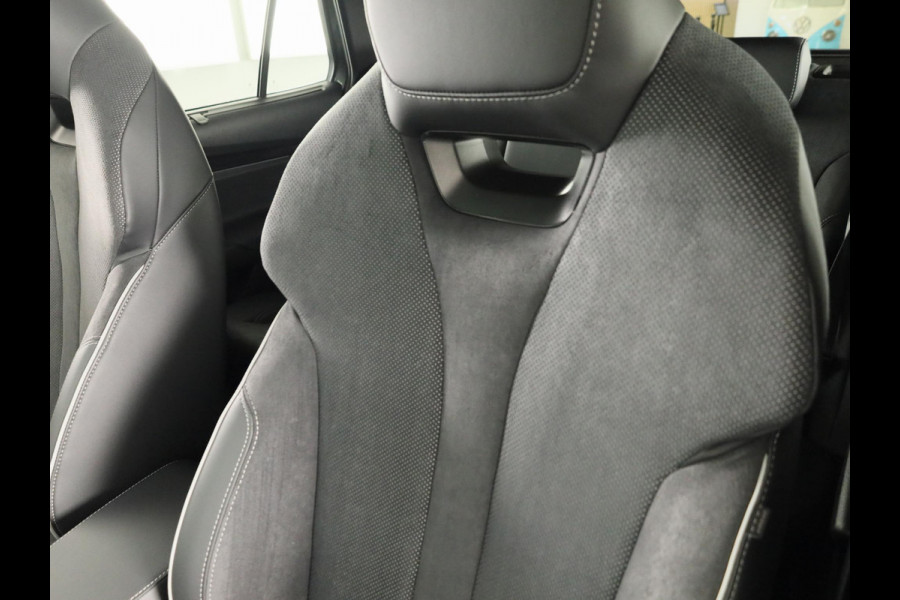 Škoda Enyaq 60 Sportline 204pk | Panoramadak | Light Band | Head up | Canton Sound | Elek. stoel | Adaptive Cruise | Blind spot