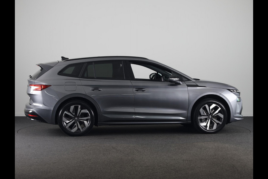 Škoda Enyaq 60 Sportline 204pk | Panoramadak | Light Band | Head up | Canton Sound | Elek. stoel | Adaptive Cruise | Blind spot