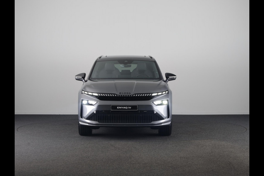 Škoda Enyaq 60 Sportline 204pk | Panoramadak | Light Band | Head up | Canton Sound | Elek. stoel | Adaptive Cruise | Blind spot