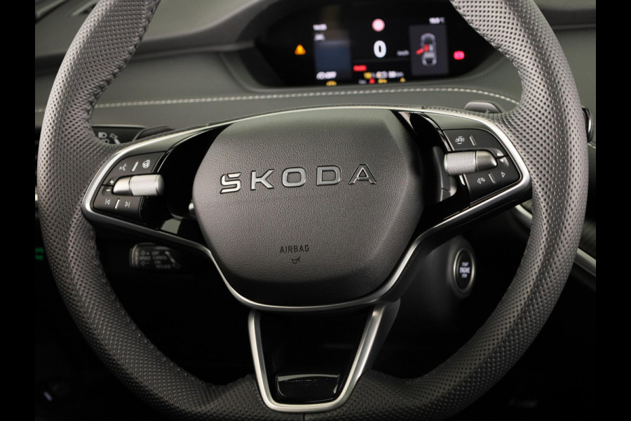 Škoda Enyaq 60 Sportline 204pk | Panoramadak | Light Band | Head up | Canton Sound | Elek. stoel | Adaptive Cruise | Blind spot