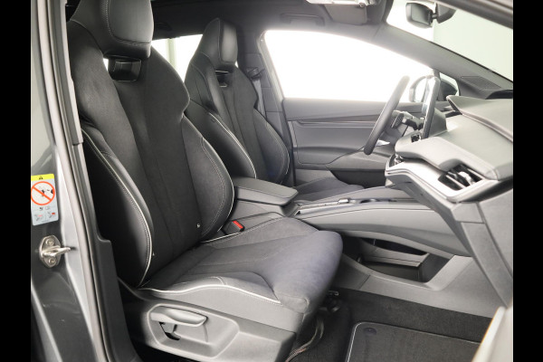 Škoda Enyaq 60 Sportline 204pk | Panoramadak | Light Band | Head up | Canton Sound | Elek. stoel | Adaptive Cruise | Blind spot