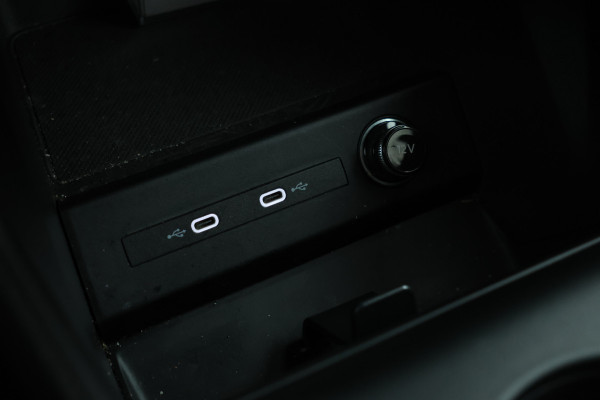 Audi Q4 e-tron 40 S edition 77 kWh Leer, Virtual, Climate, Trekhaak,