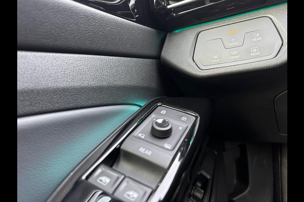 Volkswagen ID.4 Pro 77 kWh | SOH: 90,7% | Style-Pack Interior | Trekhaak | Climate | Adaptive CC | LED | Navi |