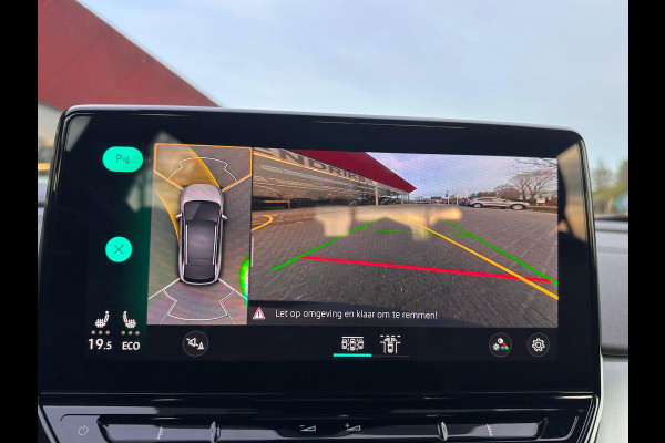 Volkswagen ID.4 Pro 77 kWh | SOH: 90,7% | Style-Pack Interior | Trekhaak | Climate | Adaptive CC | LED | Navi |