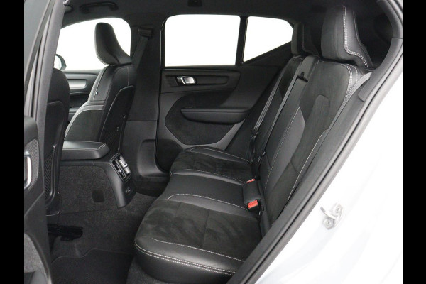 Volvo XC40 1.5 T4 Plug-in hybrid R Design | Leder/Alcantara | Carplay | Navigatie | Parkeerverwarming | Keyless | Cruise control | Parkeerhulp | Climate control | Full LED | PHEV