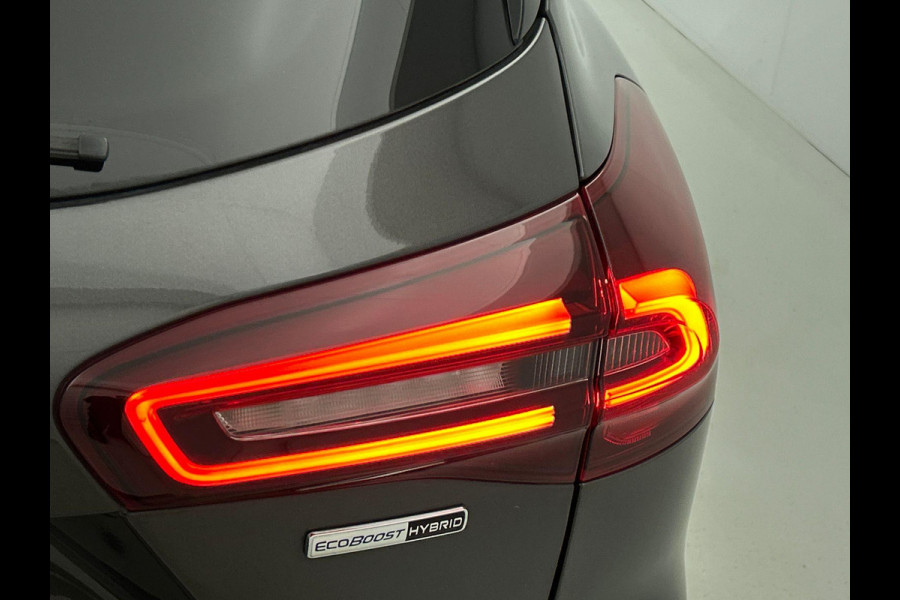 Ford FOCUS Wagon 1.0 EcoBoost Hybrid Active Airco ECC Navi Carplay PDC Voor en achter Full LED 17"LM Velgen Cruise Control