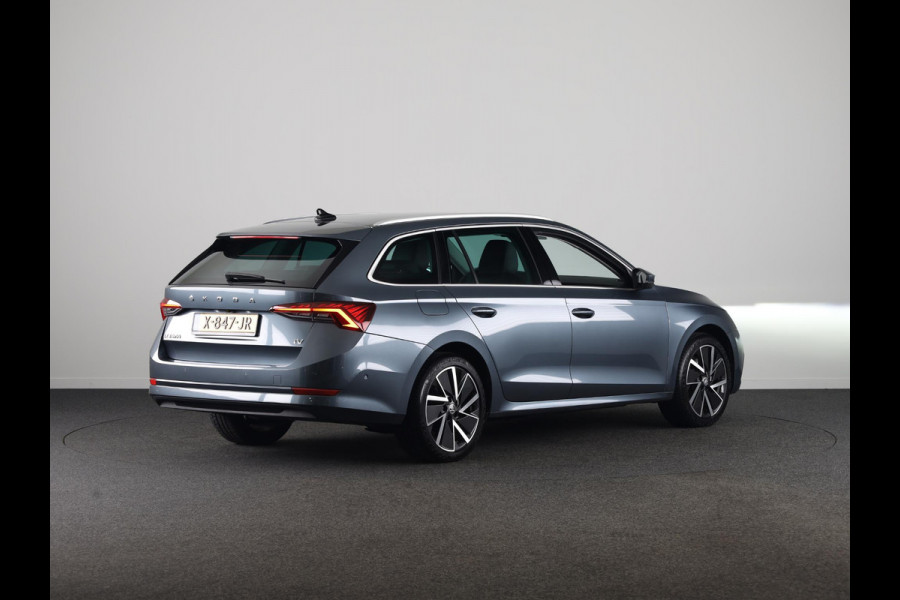Škoda Octavia Combi 1.4 TSI iV PHEV Business Edition Plus 204pk | Navigatie | Head up Display | ELektrisch verstelbare stoelen met geheugen | Parkeercamera