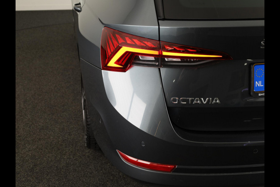 Škoda Octavia Combi 1.4 TSI iV PHEV Business Edition Plus 204pk | Navigatie | Head up Display | ELektrisch verstelbare stoelen met geheugen | Parkeercamera