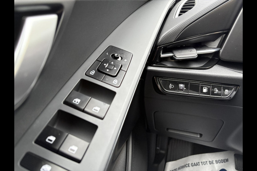 Kia Niro 1.6 GDi PHEV DynamicLine | Adaptive Cruise | Stoel- & Stuurwielverwarming | Achteruitrijcamera | Apple carplay / Android auto