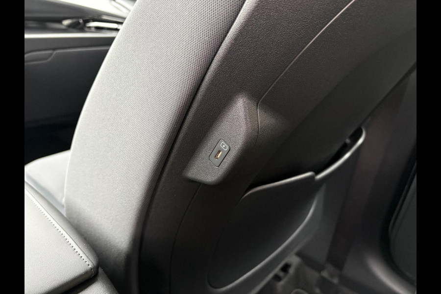 Kia Niro 1.6 GDi PHEV DynamicLine | Adaptive Cruise | Stoel- & Stuurwielverwarming | Achteruitrijcamera | Apple carplay / Android auto