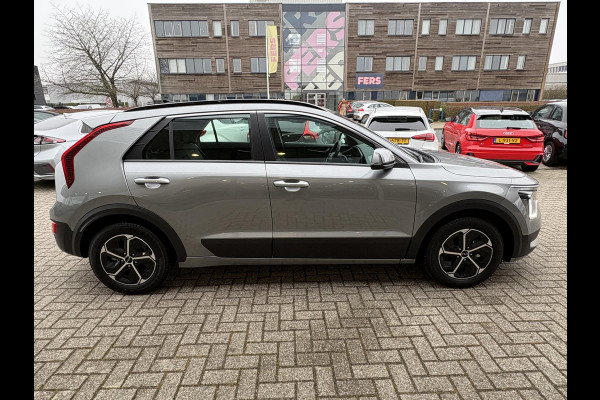 Kia Niro 1.6 GDi PHEV DynamicLine | Adaptive Cruise | Stoel- & Stuurwielverwarming | Achteruitrijcamera | Apple carplay / Android auto