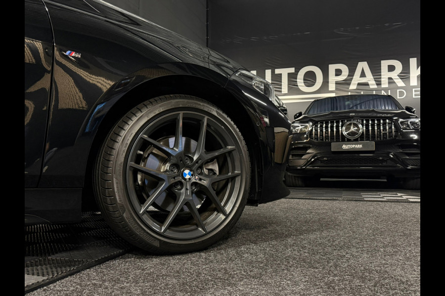 BMW 1-serie 118i M Sport | PANORAMADAK | MEMORY|KEYLESS | SFEERVERLICHTING|LED|FABRIEKSGARANTIE