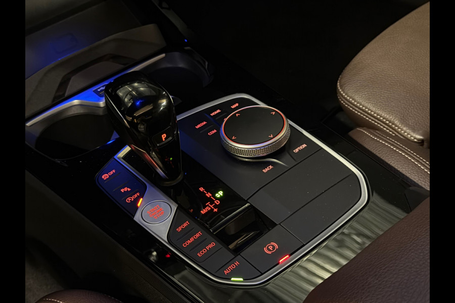 BMW 1-serie 118i M Sport | PANORAMADAK | MEMORY|KEYLESS | SFEERVERLICHTING|LED|FABRIEKSGARANTIE