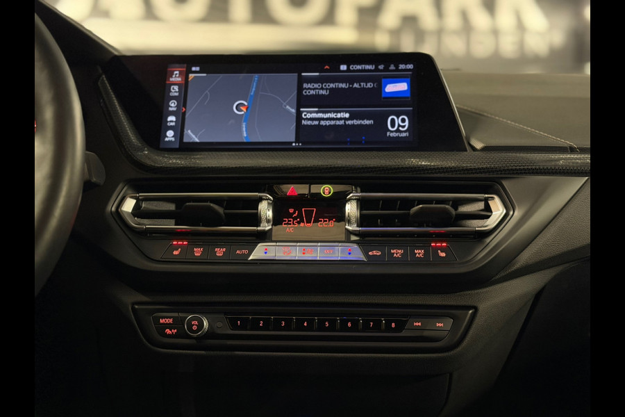 BMW 1-serie 118i M Sport | PANORAMADAK | MEMORY|KEYLESS | SFEERVERLICHTING|LED|FABRIEKSGARANTIE