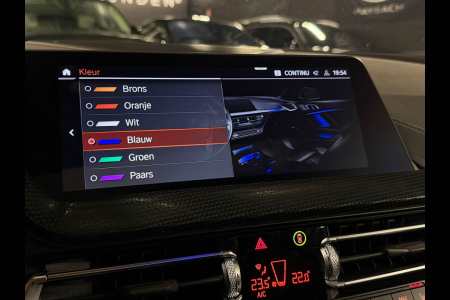 BMW 1-serie 118i M Sport | PANORAMADAK | MEMORY|KEYLESS | SFEERVERLICHTING|LED|FABRIEKSGARANTIE