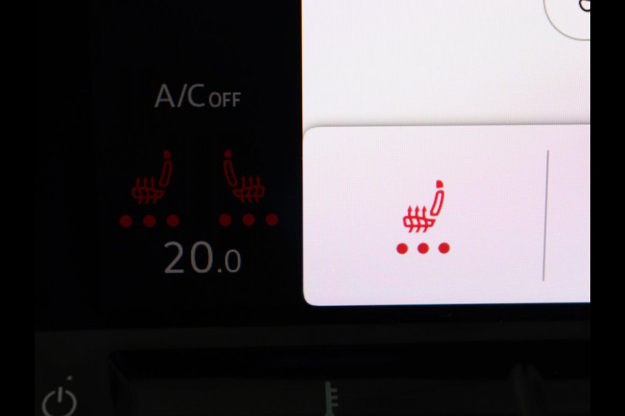 Volkswagen Golf 1.0 eTSI Life | Stoelverwarming | Camera | Massage | Carplay | Memory | Navigatie | Full LED | Sfeerverlichting | Adaptive cruise