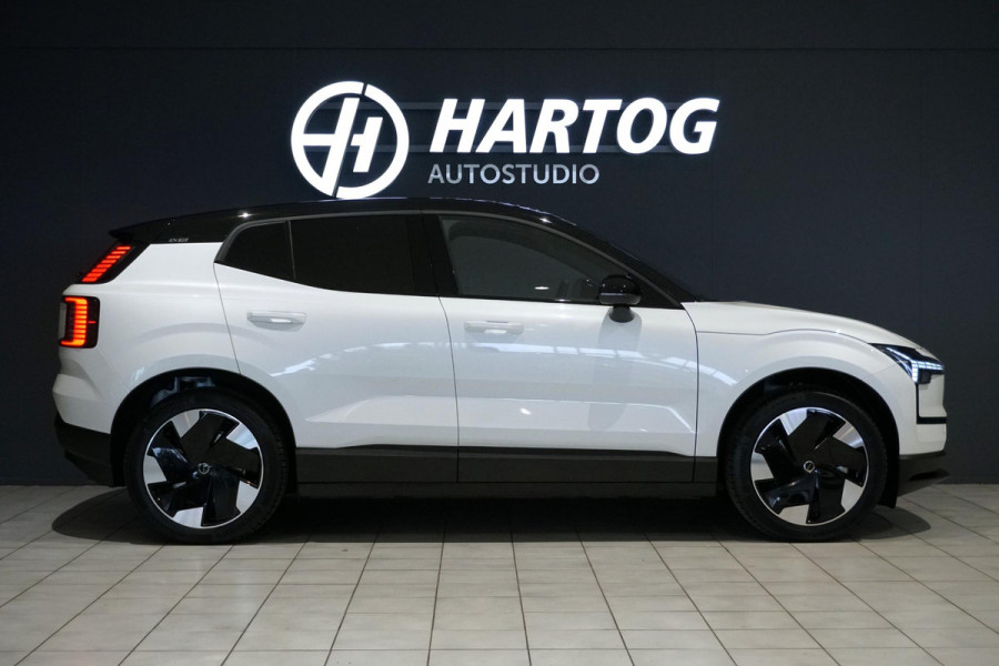Volvo EX30 Single Motor Extended Range Plus 69 kWh * NIEUWSTAAT * + HARMAN KARDON / PARELMOER LAK