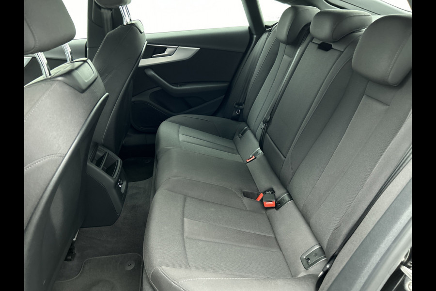 Audi A5 Sportback 2.0 TFSI S-line Sport(Dealer OnderH, Navi, StoelV, Parkeersensoren, Climate Con, Cruise Con, Etc)