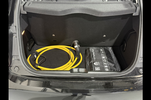 Fiat 500E Urban 42 kWh Climate controle / Apple carplay