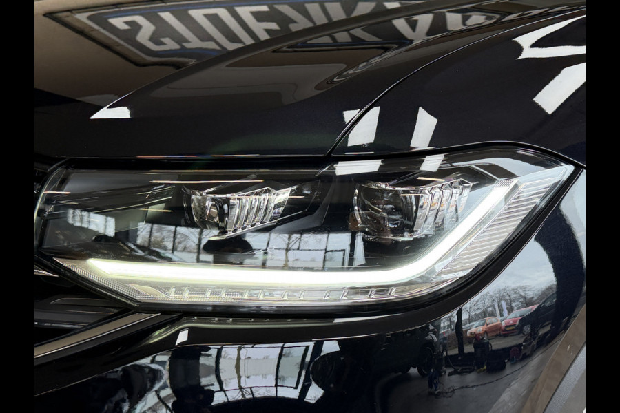 Volkswagen T-Cross 1.0 TSI AUT Style | Navi | Beats | Camera | 17 " | PDC V+A | Dode hoek | 100% Volkswagen dealer onderhouden!