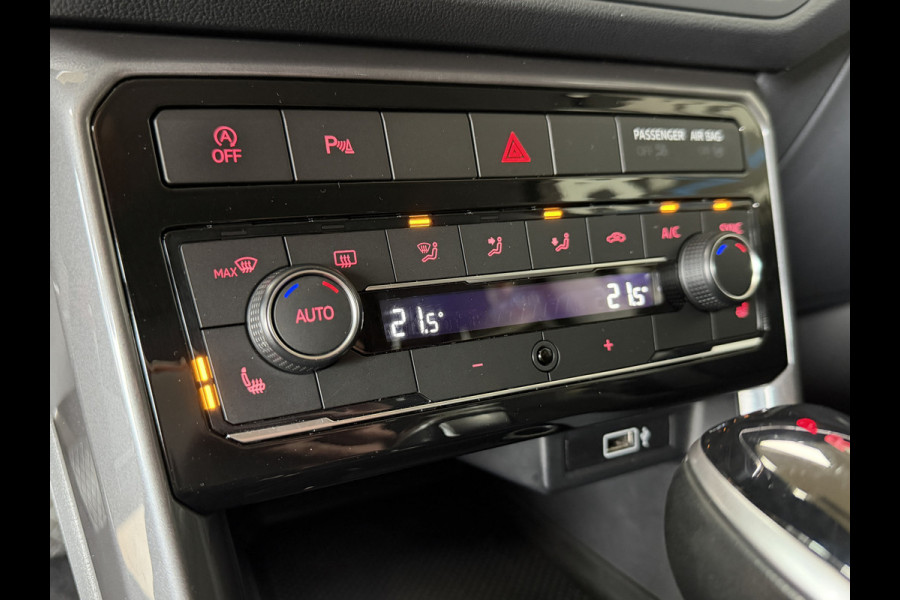 Volkswagen T-Cross 1.0 TSI AUT Style | Navi | Beats | Camera | 17 " | PDC V+A | Dode hoek | 100% Volkswagen dealer onderhouden!