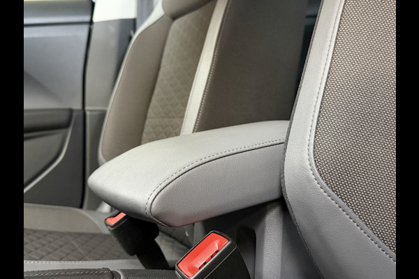 Volkswagen T-Cross 1.0 TSI AUT Style | Navi | Beats | Camera | 17 " | PDC V+A | Dode hoek | 100% Volkswagen dealer onderhouden!