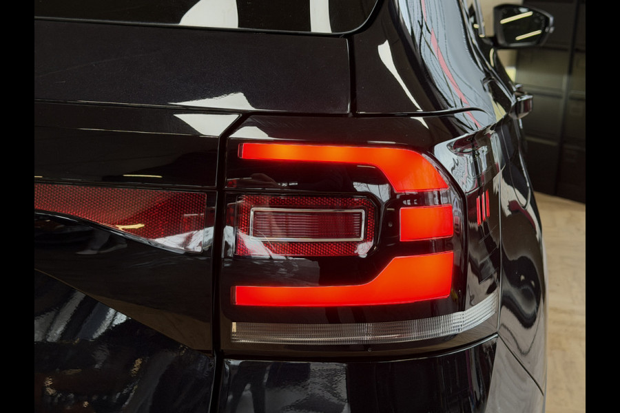 Volkswagen T-Cross 1.0 TSI AUT Style | Navi | Beats | Camera | 17 " | PDC V+A | Dode hoek | 100% Volkswagen dealer onderhouden!
