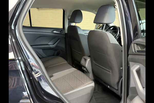 Volkswagen T-Cross 1.0 TSI AUT Style | Navi | Beats | Camera | 17 " | PDC V+A | Dode hoek | 100% Volkswagen dealer onderhouden!