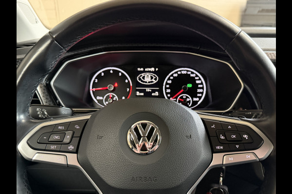 Volkswagen T-Cross 1.0 TSI AUT Style | Navi | Beats | Camera | 17 " | PDC V+A | Dode hoek | 100% Volkswagen dealer onderhouden!