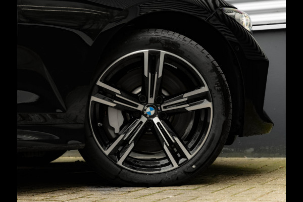 BMW 3 Serie Touring 330i xDrive M-Sport - LCI 2 - ACC - Parking Ass - Stoelverwarming