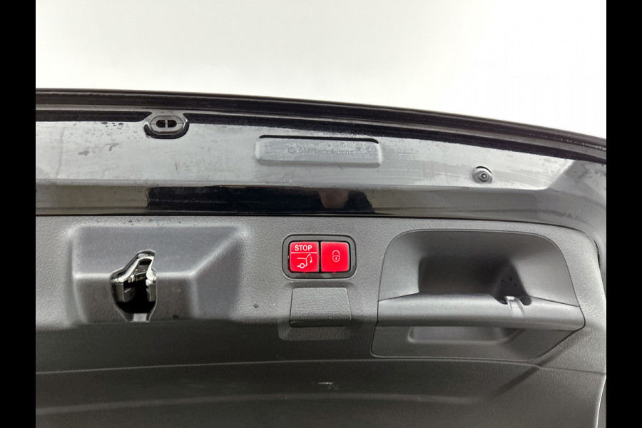 Mercedes-Benz CLA-Klasse Shooting Brake 250 e AMG Line(Dealer OnderH, SfeerVerlichting, Camera, Stoelkoeling/ Verwarming, Etc)