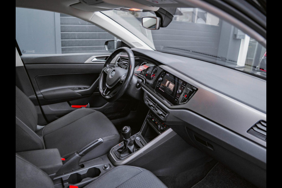 Volkswagen Polo 1.0 TSI Comfortline Business Camera|Navi|Keyless|Carplay