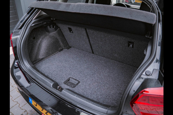 Volkswagen Polo 1.0 TSI Comfortline Business Camera|Navi|Keyless|Carplay