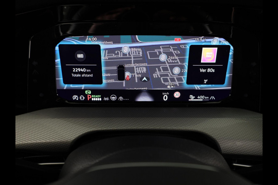Volkswagen Golf 1.5 eHybrid Style Edition 204 pk Automaat (DSG) | Verlengde garantie | Parkeersensoren (Park assist) | Rondomzicht camera | Matrix LED koplampen | Stoelverwarming |