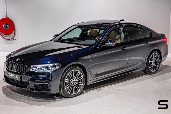 BMW 5 Serie 520i High Executive Edition|M-sport|NAP|Full|1eig