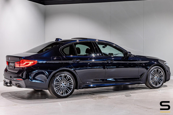 BMW 5 Serie 520i High Executive Edition|M-sport|NAP|Full|1eig