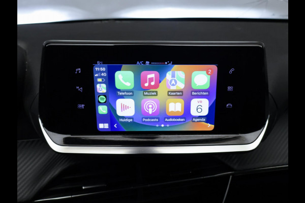 Peugeot 208 1.2 PureTech Allure Sport (APPLE CARPLAY,NAVI,PDC,CRUISE,LED,ELEKTRISCH PAKKET,SPORTSTOELEN,LM VELGEN)