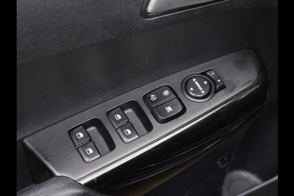 Kia Picanto 1.0 CVVT ComfortPlusLine Navigator Sport (APPLE CARPLAY,NAVI,CAMERA,AIRCO,SPORTSTOELEN,LM VELGEN,NETTE STAAT)