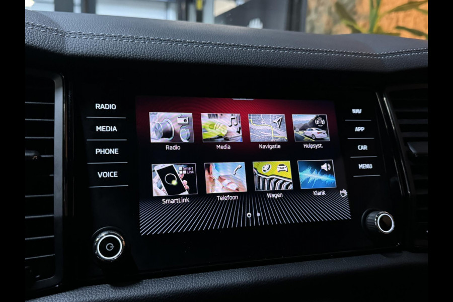 Škoda Kodiaq 2.0 TSI 4x4 Sportline Business Garantie Facelift StoelVentilatie Leder Camera StoelVW StuurVW Sfeer Off-Road Rijklaar