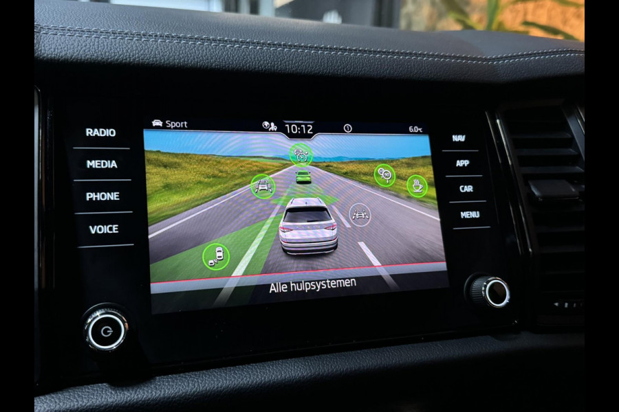 Škoda Kodiaq 2.0 TSI 4x4 Sportline Business Garantie Facelift StoelVentilatie Leder Camera StoelVW StuurVW Sfeer Off-Road Rijklaar