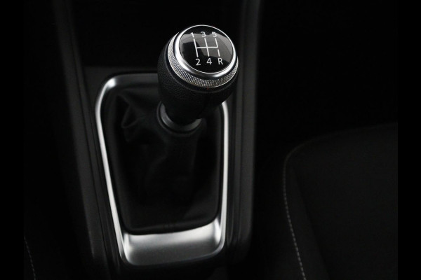 Renault Captur 1.0 TCe 100 Zen | Carplay | Cruise control | Full LED | Airco | DAB | Lichtsensor | Bluetooth