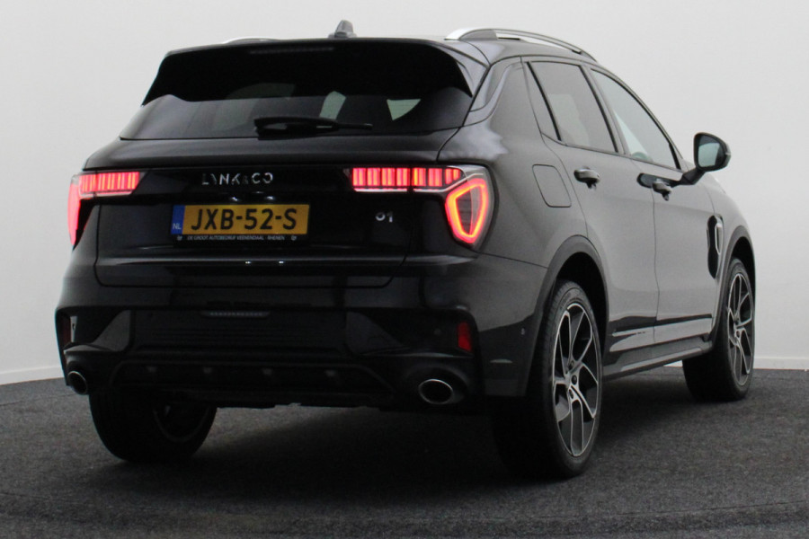 Lynk & Co 01 1.5 360° Camera, Panoramadak, Zwarte hemel, ACC, Apple Carplay, DAB, 20''