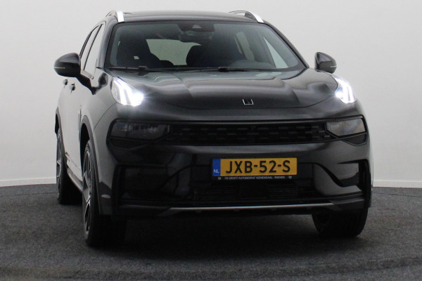 Lynk & Co 01 1.5 360° Camera, Panoramadak, Zwarte hemel, ACC, Apple Carplay, DAB, 20''