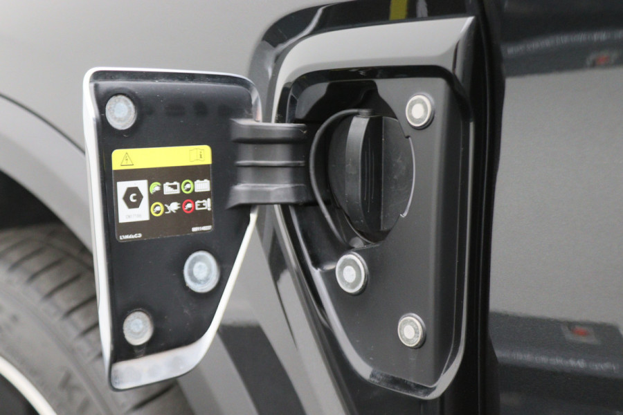 Lynk & Co 01 1.5 360° Camera, Panoramadak, Zwarte hemel, ACC, Apple Carplay, DAB, 20''