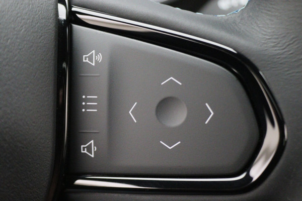 Lynk & Co 01 1.5 360° Camera, Panoramadak, Zwarte hemel, ACC, Apple Carplay, DAB, 20''