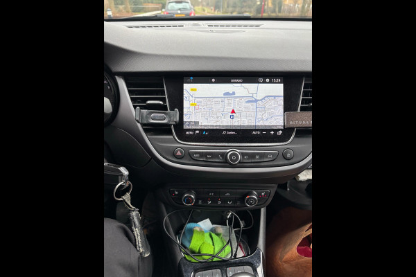 Opel Crossland X 1.2 Turbo Edition 2020 110pk Trekhaak | Stoelverwarming | Navigatie | Achteruitrijcamera  | Carplay, Android auto | Dealer onderhouden