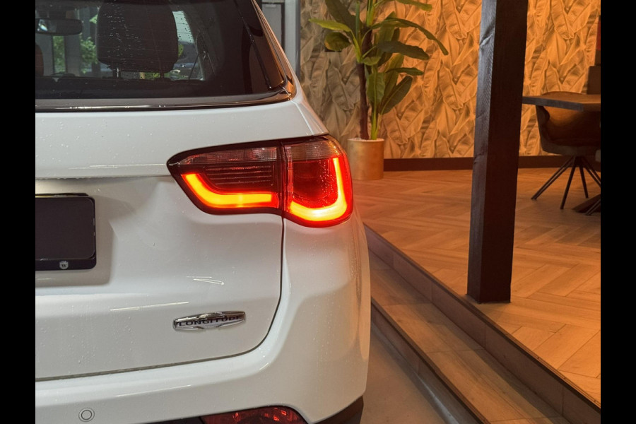 Jeep Compass 1.4 MultiAir Longitude NAP Garantie Trekhaak Camera Cruise Navi Clima Led Dab PDC Rijklaar